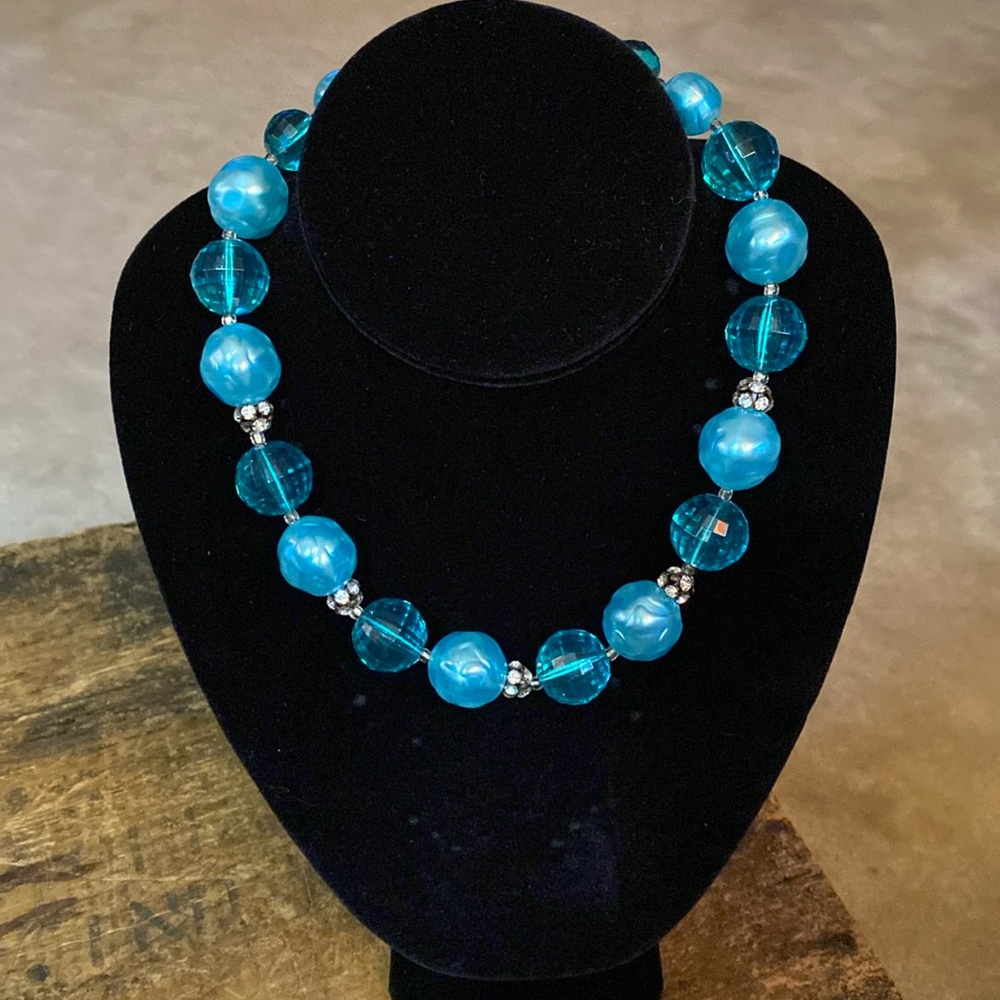Faux Turquoise/Rhinestone Necklace.